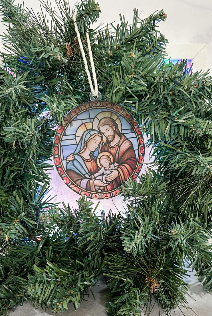 Stained Glass-Inspired Round Christmas Ornament