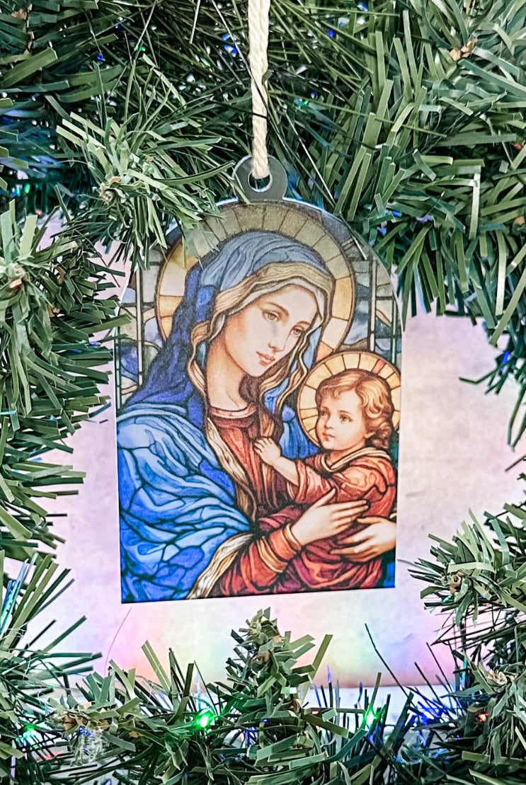 Stained Glass-Inspired Arch Christmas Ornament