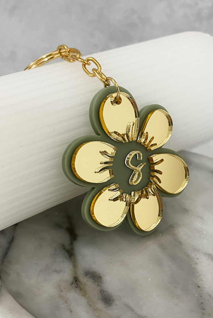 personalised daisy keyring keychain gift birthday syndey austrlia perfect occasion wedding