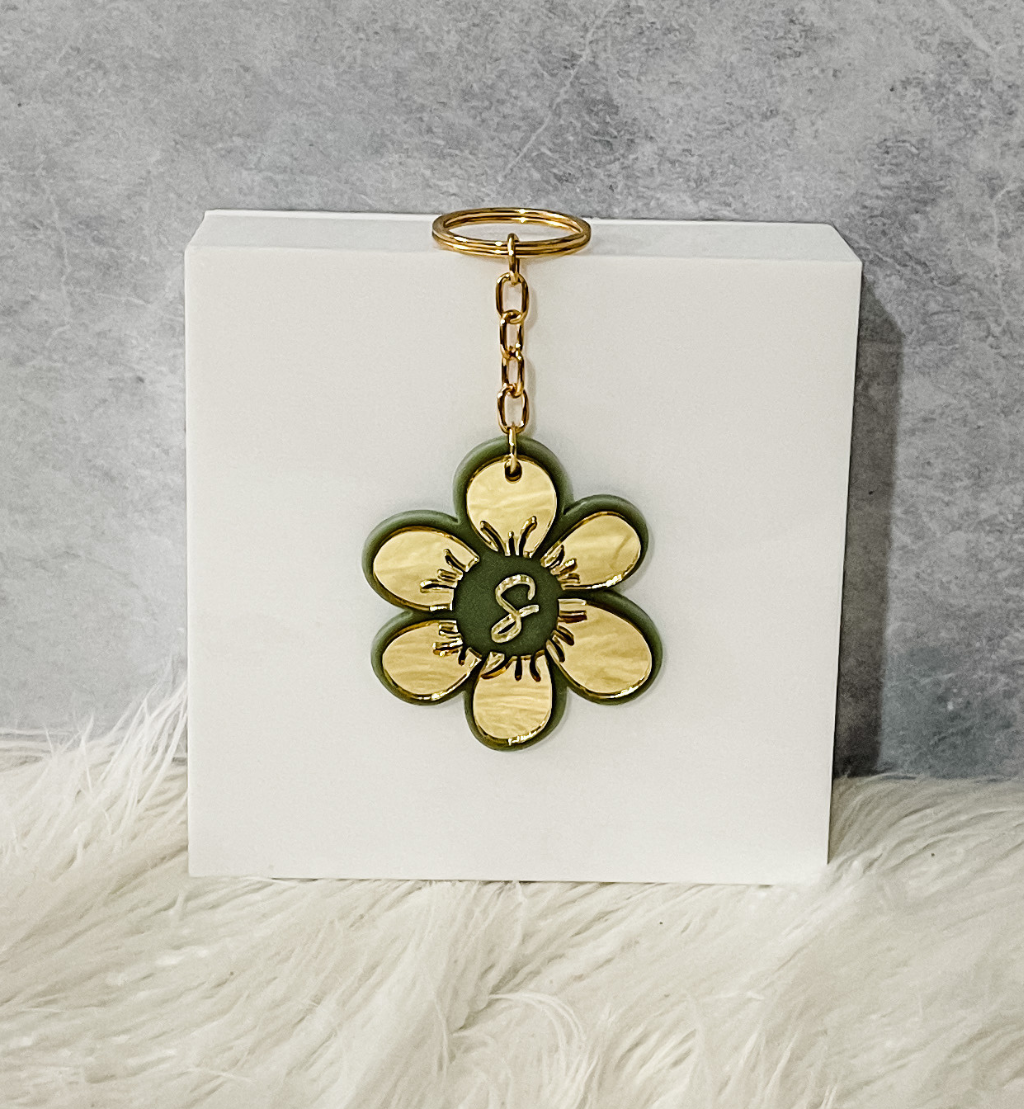 personalised daisy keyring keychain gift birthday syndey austrlia perfect occasion wedding