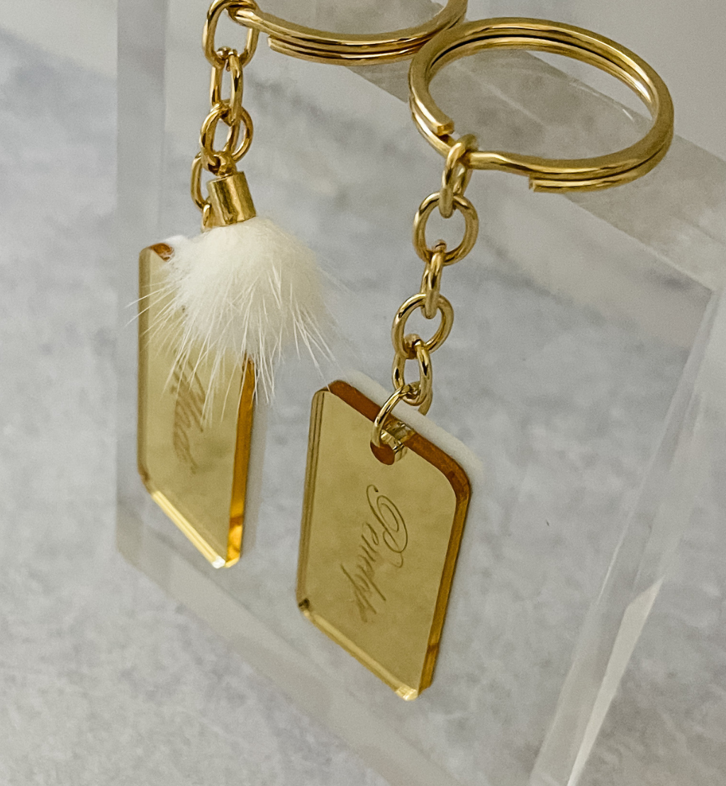 MirrorMe Bold Personalised Keyring